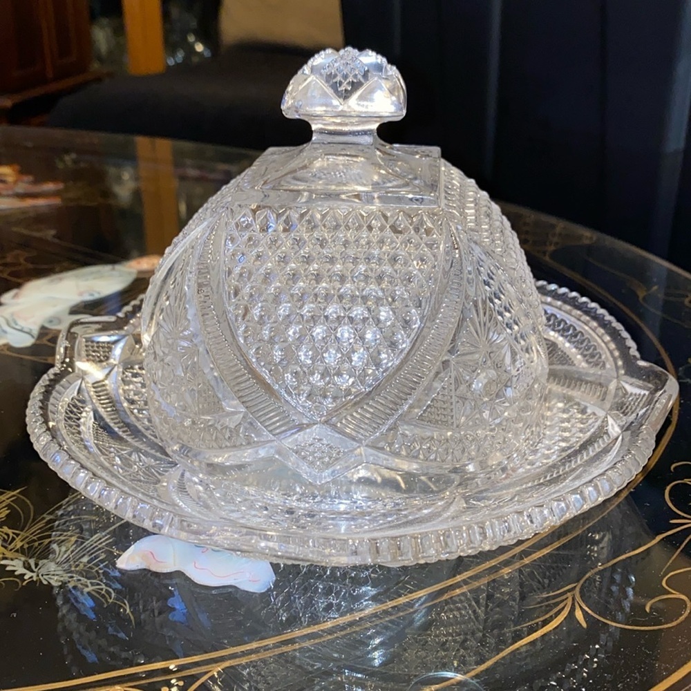 Antique EAPG Covered Butter Cheese Dish 
US Glass Company No 15054, MA (OMN)